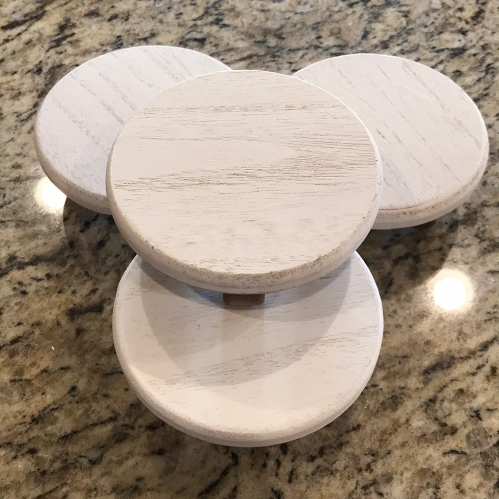 NWT-Target Set of 4 Mini White Wood Risers